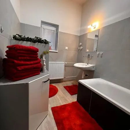 Apartman - Centrum Zadarmo Parkovanie